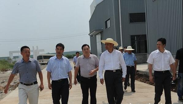 市長秦軍到封神新材調(diào)研指導工作